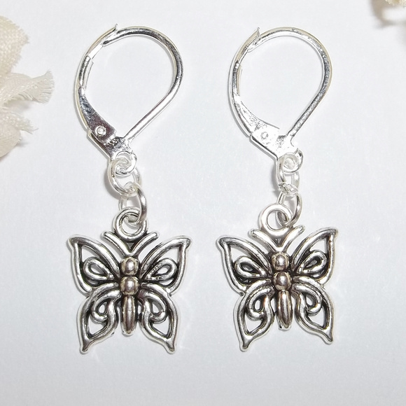 wvluckygirl Jewelry - Silver Butterfly Earrings Lever Back Set NWT 4943